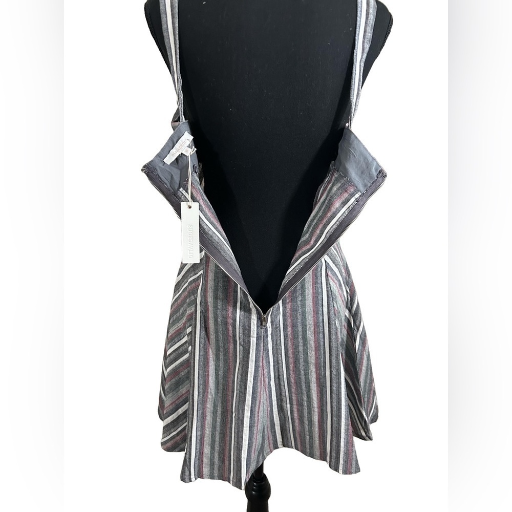 NWT OLIVACEOUS STRIPED DRESS - Picture 3 of 8